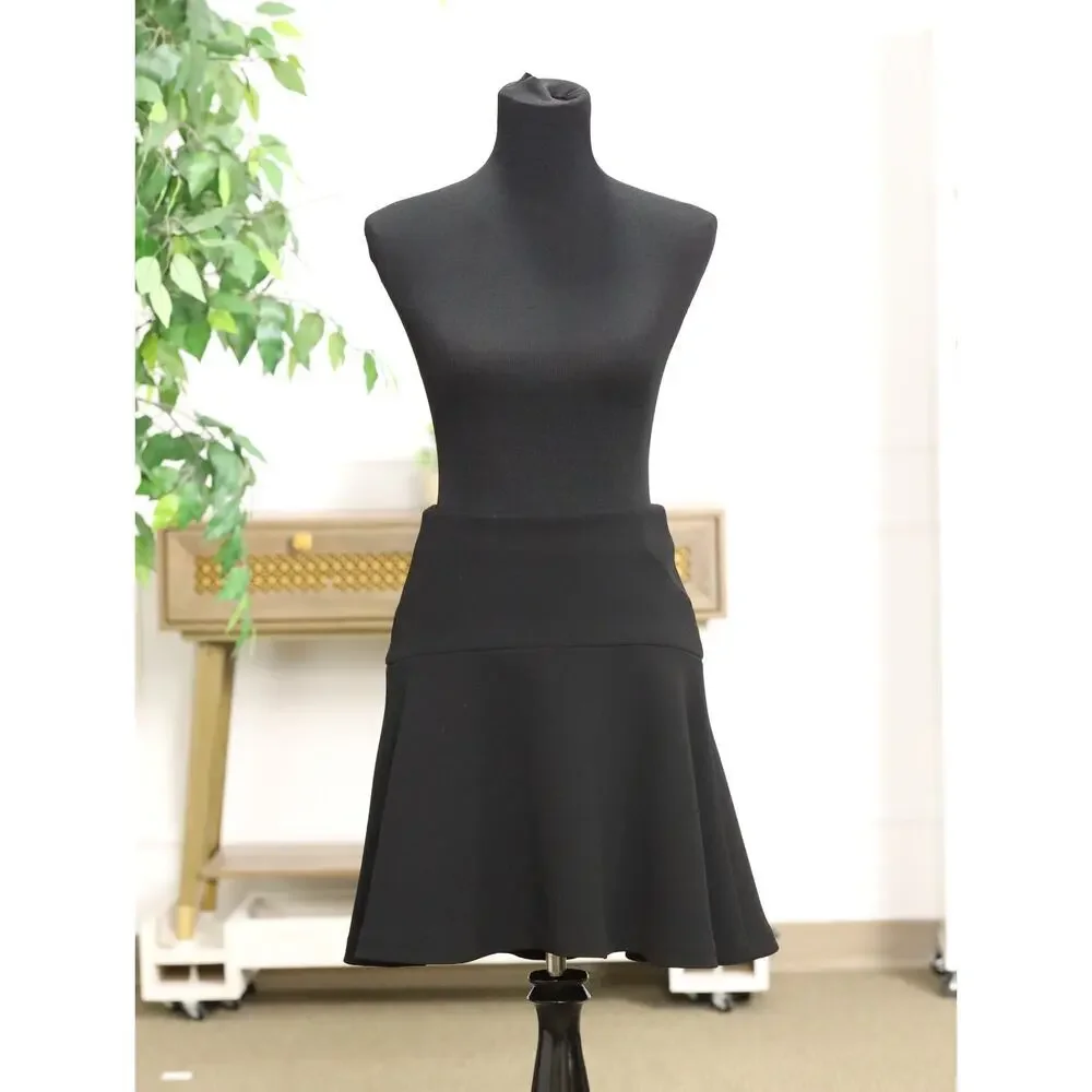 Diane von Furstenberg Black A-Line Skater Skirt Structured Size 6 Feminine